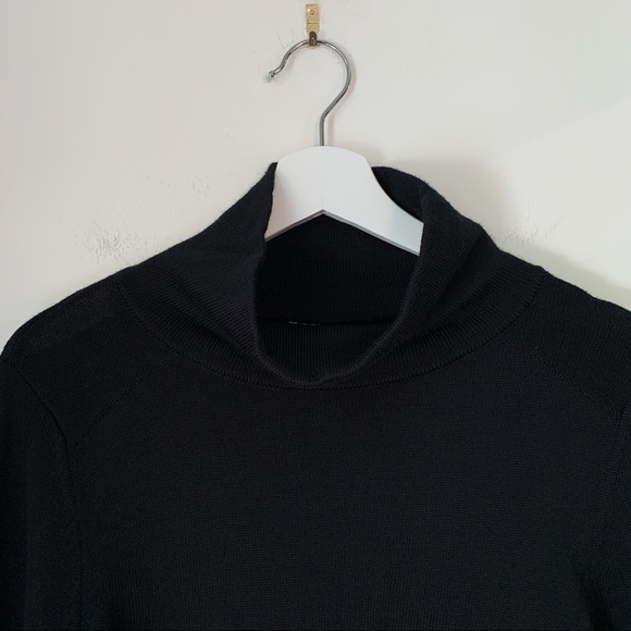 Lululemon City Trek Turtleneck Sweater - Picture 6 of 7